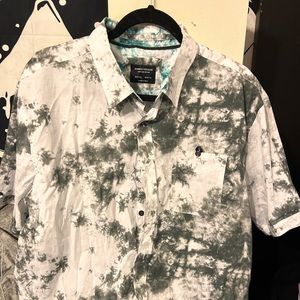 Men’s xl button up tie-dye shirt